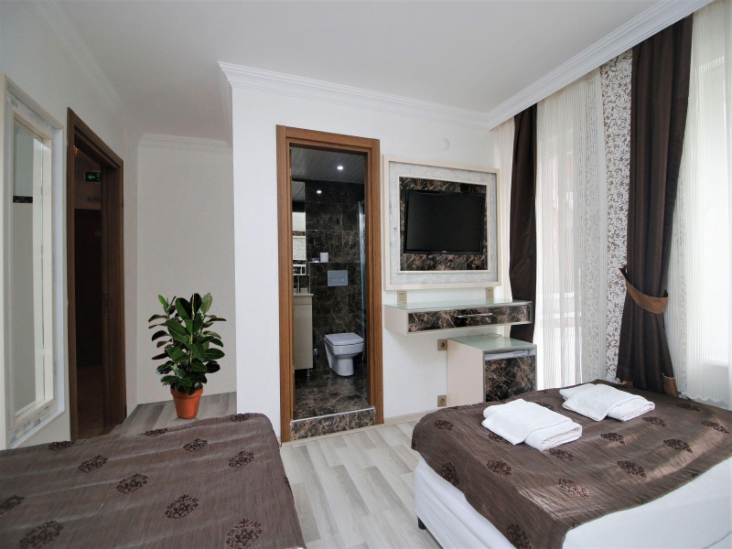 Otel Behram